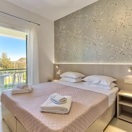Appartement Artemis Hill *